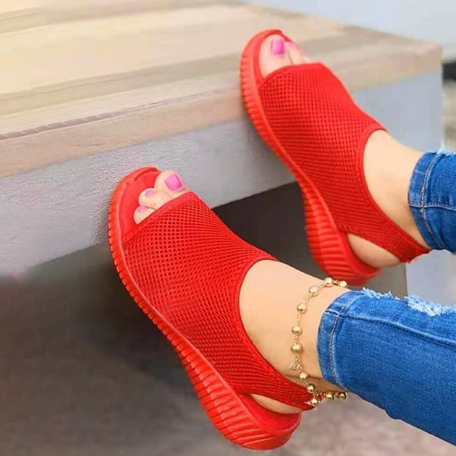 SANDALE - NU-PIEDS Sandales Compensées Femme Noir Or - Chaussures